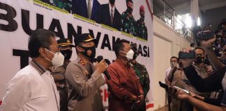 Gubernur Ansar Optimis Target Vaksinasi Tercapai 70 Persen Akhir Juli
