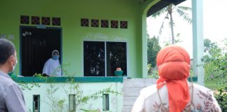 Pemko Tanjungpinang dan Baznas Salurkan Bantuan Covid