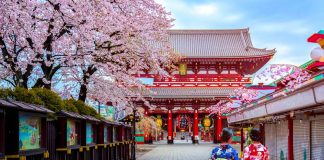 Jepang Perbanyak Pembatasan Ketat Ketentuan Darurat Covid-19 di Beberapa Perfektur Jepang mulai Jumat (27/8) besok, bakal melakukan pembatasan ketat ketentuan darurat COVID-19 hingga 12 September 2021 untuk Hokkaido, Miyagi, Gifu, Aichi, Mie, Shiga, Okayama, dan Hiroshima F,ist