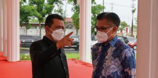 Bappenas Kunjungi Kepri Selaraskan Usulan Daerah dengan Program di Pusat Kementerian PPN/Sestama Bappenas, Himawan Hariyoga dan jajarannya berkunjung ke Tanjungpinang, Senin (13/9) F,humpro Kepri