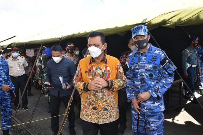 Gubernur Tinjau Vaksinasi Dosis II Bagi Pelajar di LANUD AU RHF F,humpro kepri