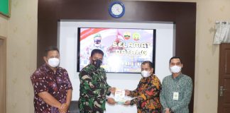 Bawaslu Bintan Kunjungi Makodim 0315 Bintan, Dandim : TNI Menjunjung Tinggi dan Berpegang Teguh pada Netralitas TNI Bawaslu Bintan Kunjungi Makodim 0315 Bintan, Dandim : TNI Menjunjung Tinggi dan Berpegang Teguh pada Netralitas TNI F,ist