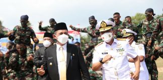 KASAL Tutup Dikmaba & Dikmata PK TNI AL Angkatan XLI 2021 KASAL Tutup Dikmaba & Dikmata PK TNI AL Angkatan XLI 2021 F,ist