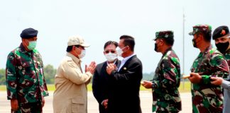 Menhan Prabowo Resmikan 2 Unit KRI dan Kukuhkan Dua Komandan KRI Menhan Prabowo Resmikan 2 Unit KRI dan Kukuhkan Dua Komandan KRI F. Ist