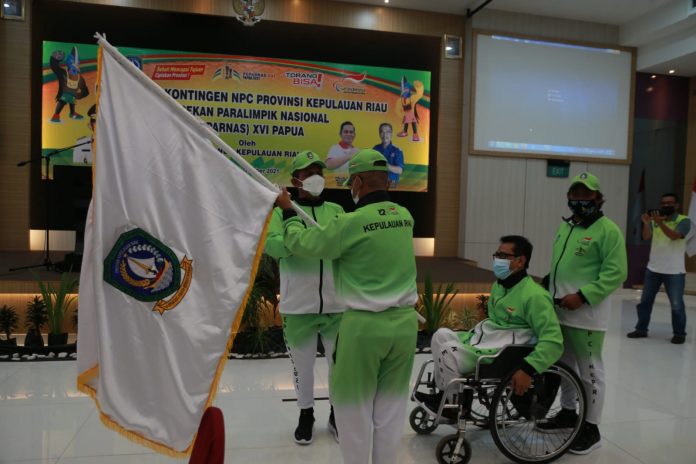 Gubernur Lepas 22 Atlet NPCI Kepri ke Papernas XVI  Papua F,ist