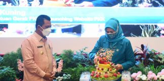 Website PKK Kepri Diluncurkan, Gubernur berharap TP-PKK Kepri Mampu Berikan Manfaat yang Lebih Luas Kepada Masyarakat Website PKK Kepri Diluncurkan, Gubernur berharap TP-PKK Kepri Mampu Berikan Manfaat yang Lebih Luas Kepada Masyarakat F, ist