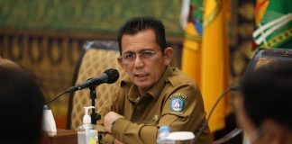 Gubernur Kepri Akui Vaksin Lansia di Kepri Masih Kendala Gubernur Ansar akui jumlah lansia yang menerima vaksin masih sedikit F, ist