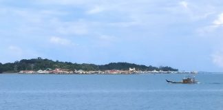 Pakai Draft Pernyataan, Penataan Pulau Penyengat Jangan Sampai Rusak Cagar Budaya Pulau Penyengat dilihat dari Tepi Laut Tanjungpinang, F,Rinto