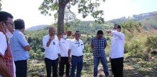 Staf Khusus Mendagri “Percepatan Pembangunan Infrakstruktur Kabupaten Karo Harus Digesa” Staf Khusus Menteri Dalam Negeri Bidang Politik dan Media Kastorius Sinaga melakukan kunjungan ke Kabupaten Karo F,ist