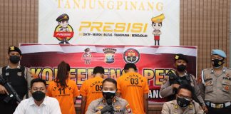 Bermula dari Penangkapan Ekstasi, Polres Tanjungpinang Berhasil Tangkap Pengedar Sabu 1,31 Kilogram Polres Tanjungpinang tangkap tiga tersangka narkoba F, ist