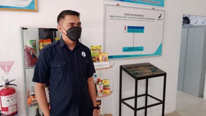 Kepala BPOM Tanjungpinang, Rai Gunawan F,ist