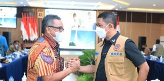 BNPB Targetkan Satu Minggu ini Capaian Vaksinasi Booster di Batam Capai 30 Persen Kepala BNPB, Letjen TNI Suharyanto, mengatakan, pihaknya sengaja datang ke Batam untuk memastikan vaksinasi terlaksana dengan baik F,ist