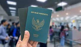 Warga Sudah Tak Sabar ke Luar Negeri, Imigrasi Tanjungpinang Akui Ada Lonjakan Pengurusan Paspor Pengurusan paspor di Imigrasi Tanjungpinang mengalami peningkatan F,voi.id