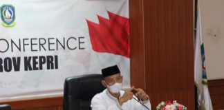 Menjelang Idul Fitri, Sekda Harap Semua Kebutuhan Warga Terpenuhi Sekretaris Daerah Provinsi Kepulauan Riau Adi Prihantara F,ist