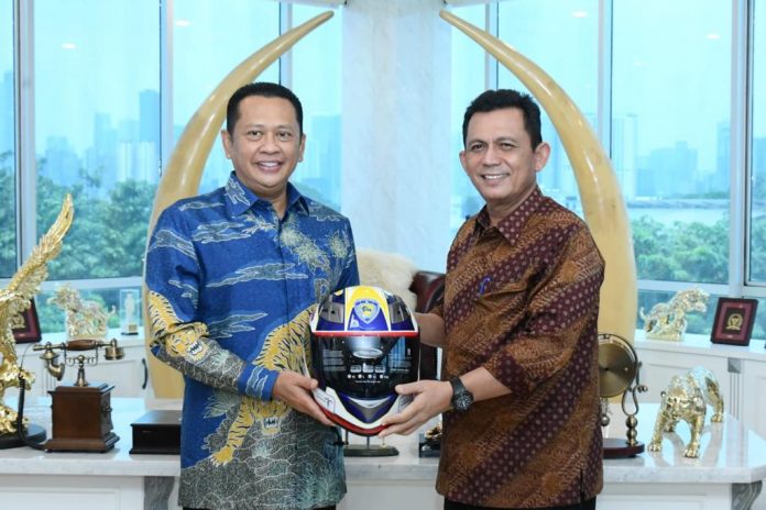 Rencana kehadiran presiden RI ke Bintan ini  disampaikan langsung oleh ketua Ikatan Motor Indonesia (IMI) pusat Bambang Soesatyo F,ist