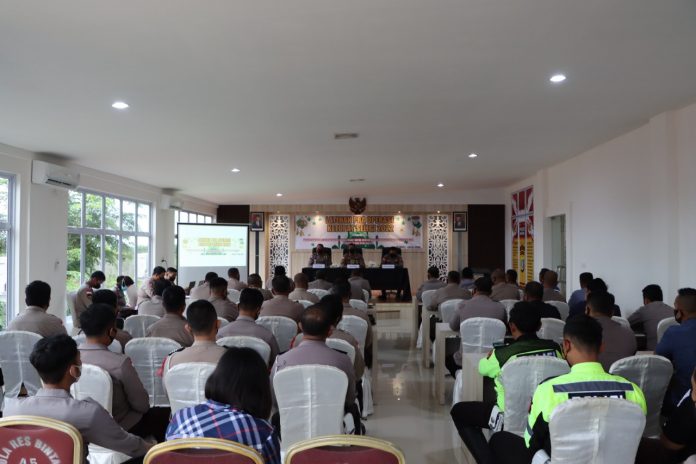 Polres Bintan melaksanakan latihan pra operasi Ketupat Seligi 2022 dalam rangka Pengamanan Idul Fitri 1433 H/2022 M di Aula Sarja Arya Racana Polres Bintan, Selasa (26/4), F,ist