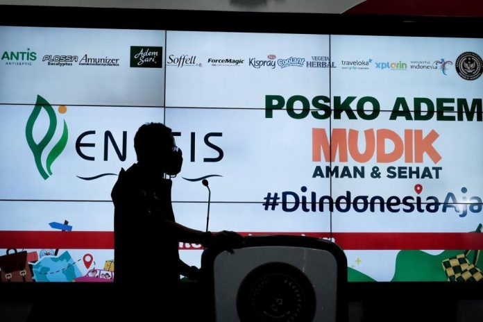Menteri Pariwisata dan Ekonomi Kreatif/Kepala Badan Pariwisata dan Ekonomi Kreatif Sandiaga Salahuddin Uno berharap libur lebaran dan mudik 2022 menjadi momentum yang kuat dalam upaya mendorong kebangkitan ekonomi, khususnya melalui sektor pariwisata dan ekonomi kreatif f,ist