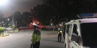 Beri Kenyamanan di Bulan Puasa, Polres Tanjungpinang Tempatkan Personel di Tempat Keramaian Personel Polisi Polres Pinang melakukan penjagaan di beberapa lokasi di pusat keramaian dan tempat ibadah F, ist