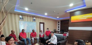 Kunjungi Kantor PLN Tanjungpinang, Ansar Bahas Listrik Pulau Pangkil Gubernur Kepri, Ansar Ahmad membahas listrik untuk Pulau Pangkil F, ist