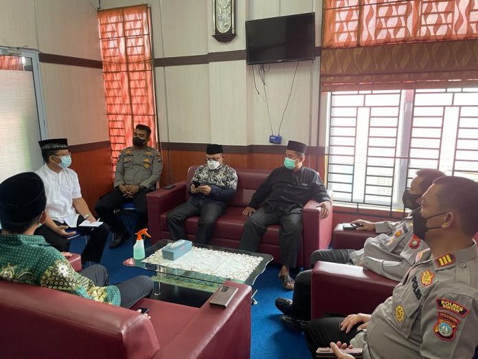 Polres Bintan bersama PCNU Kabupaten Bintan dan Dinas Kesehatan Kabupaten Bintan akan melaksanakan kegiatan vaksinasasi dalam rangka mensukseskan 1 juta Vaksin Booster F, ist