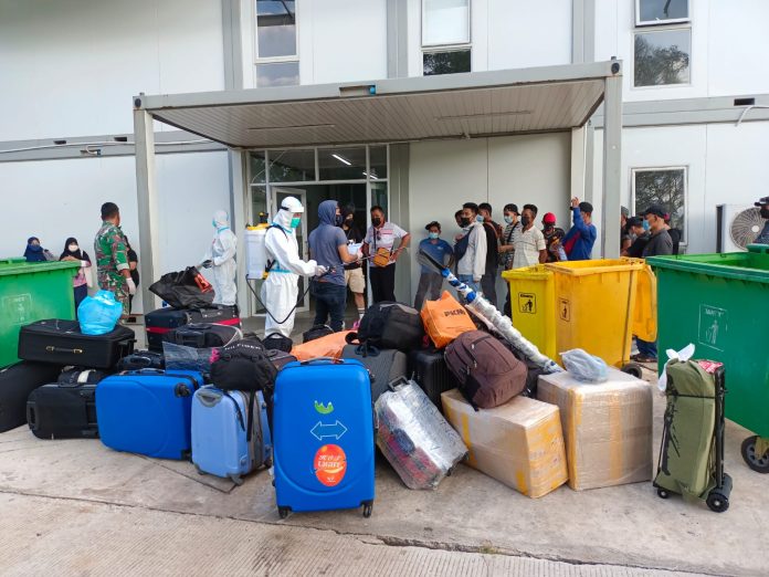 Para Pekerja Migran Indonesia (PMI) saat tiba di RSKI Galang Batam beberapa waktu lalu F,ist