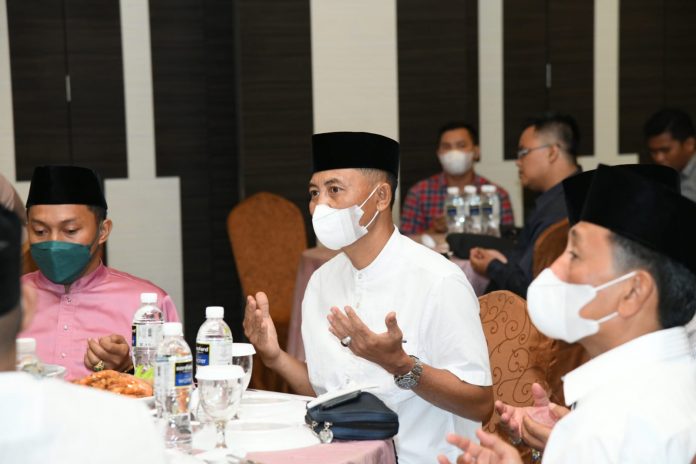 Sekretaris Daerah Provinsi Kepri Adi Prihantara meminta  Pergerakan Mahasiswa Islam Indonesia (PMII) Kepri ikut berkontribusi dalam membangun Kepulauan Riau F,ist