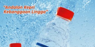 Air Minum Gunung Daik Mulai Dipasarkan di Tanjungpinang Air minum dalam kemasan bermerek Gunung Daik mulai dipasarkan di Tanjungpinang F,ist