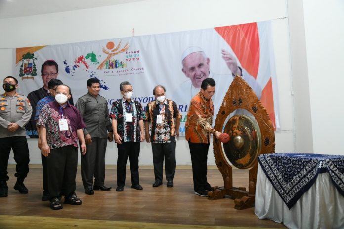 Gubernur Kepulauan Riau Ansar Ahmad mengajak semua pihak menyukseskan program moderasi beragama F,ist