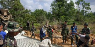 TMMD Sei Lekop Bangun Semenisasi Jalan 835 Meter Kegiatan TNI Manunggal Membangun Desa (TMMD) ke 113 tahun 2022 Kodim 0315/Tanjungpinang kali ini mengerjakan sasaran fisik berupa Semenisasi jalan sepanjang 835 meter dengan lebar 3 meter, F, ist