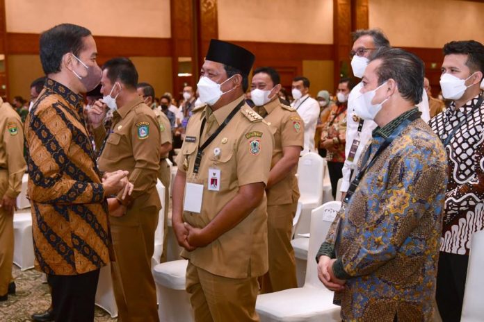 Gubernur Kepulauan Riau H. Ansar Ahmad hadir langsung mendengarkan arahan Presiden RI Joko Widodo F, ist