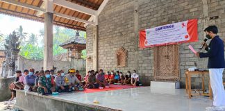 Cegah Stigma dan Diskiriminasi HIV, Masyarakat Klungkung Dibekali Edukasi Babinsa di wilayah teritorial Kodim 1610/Klungkung bersama instansi atau pihak terkait mulai berperan aktif memberikan pemahaman pada masyarakat akan pentingnya bahaya HIV/Aids F,ist