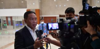 Jadi Tuan Rumah FIFA World Cup U-20 dan FIBA World Cup, Indonesia Bakal Dapat Sejumlah Keuntungan Menteri Pemuda dan Olahraga Republik Indonesia (Menpora RI), Zainudin Amali mengungkapkan sejumlah keuntungan yang didapatkan Indonesia saat menjadi tuan rumah kegiatan olahraga bertaraf internasiona F,ist