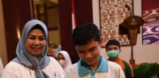 Peringatan HAN dan HARGANAS 2022 Provinsi Kepri Bawa Pesan Anti Kekerasan Terhadap Anak dan Perempuan Forari mengharapkan Pemerintah Provinsi Kepulauan Riau bisa serius memenuhi kebutuhan dasar anak dengan pemerataan infrastruktur dan fasilitas kesehatan ramah anak F,ist
