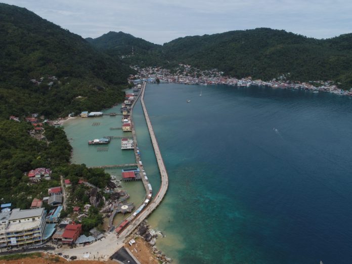 Jembatan yang dibangun secara kerjasama antara Pemerintah Provinsi Kepulauan Riau dan Pemerintah Kabupaten Kepulauan Anambas ini sudah digunakan masyarakat Tarempa sejak bulan Januari tahun 2022 F, ist