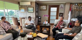 Arsul Sani: Reformulasi 14 Pasal RKUHP dari Dewan Pers Wajib Dibahas dalam Rapat DPR Event Dewan Pers menemui anggota Komisi III DPR dari Fraksi Partai Persatuan Pembangunan (FPPP) di Gedung DPR, Jakarta, Senin (15/8) sore F,Dewan Pers