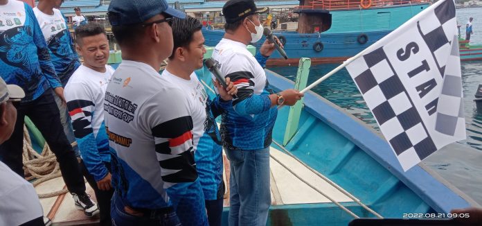 Sebanyak 62 nelayan Anambas ikut meramaikan turnamen yang di gelar Cabang Kejaksaan Negeri Natuna di Tarempa berkerjasama dengan Himpunan Nelayan Seluruh Indonesia (HNSI) Kabupaten Kepulauan Anambas F,ist