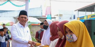 Gebyar Muharram, Gubernur Tekankan Pentingnya Pertumbuhan Imtaq Gubernur Kepulauan Riau H. Ansar Ahmad menghadiri Gebyar Muharram 1444 H/2022 M di Masjid Jami' Miftahul Falah Kel. Pinang Kencana, Tanjungpinang, Minggu (7/8) F,ist