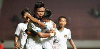 Kalahkan Singapura 9-0, Indonesia Puncaki Klasemen Grup A Kemenangan Timnas U-16 atas Timnas U-16 Singapura dengan skor 9-0 membuat Timnas U-16 Vietnam harus turun ke urutan ke dua yang sudah mengalahkan Filipina 5-0, Rabu (03/8) F,PSSI