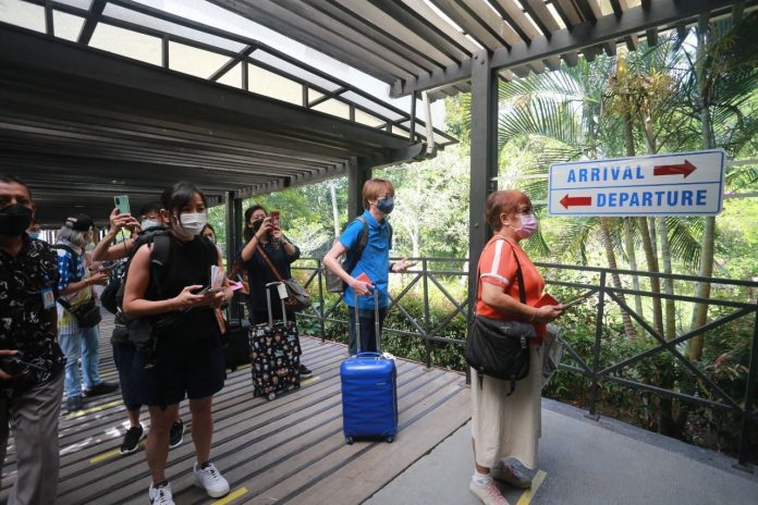 Gubernur Kepri Ansar Ahmad, Sabtu (2/7) mengatakan kepercayaan wisatawan mancanegara untuk berkunjung ke Kepri semakin membaik, F,net