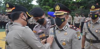 Reza Anugrah Arief Perdana Resmi Gantikan Awal Sya’ban Harahap Kapolresta Tanjungpinang Kombes Pol H. Ompusunggu pimpin upacara serah terima jabatan PJU Polresta Tanjungpinang, Rabu (14/09 F, ist)