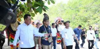 Luar Biasa, Desa Wisata Kampung Tua Bakau Serip Kota Batam Masuk 50 Besar ADWI 2022 Menteri Pariwisata dan Ekonomi Kreatif (Menparekraf) Sandiaga Uno meninjau secara langsung Desa Wista Kampung Tua Bakau Serip yang berada di wilayah Nongsa, Kota Batam Provinsi Kepri, Selasa (31/5/2022) F,diskominfo kepri