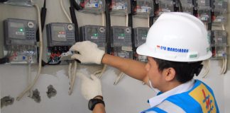 Tahun Depan Bantuan Pasang Listrik Baru untuk Masyarakat Kurang Mampu Diberikan untuk 83 Ribu Rumah Pemerintah dan DPR sepakati jumlah bantuan sambungan listrik baru untuk masyarakat kurang mampu di tahun 2023 akan ditingkatkan F,Pln.co.id