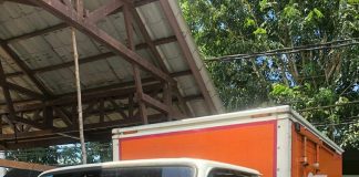 Langsir Solar Subsidi Berulang-Ulang dari SPBU, Tim Reskrim Polresta Tanjungpinang Tetapkan Dua Tersangka Mobil box yang digunakan tersangka untuk melangsir solar di SPBU diamankan di Polresta Tanjungpinang, Jumat (23/9) F,Polresta Tanjungpinang