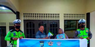 Anjangsana Sambut HUT Polantas ke-67, Sat Lantas Polresta Tanjungpinang Kunjungi Purnawirawan Polri Sat Lantas Polresta Tanjungpinang melaksanakan anjangsana dengan mengunjungi purnawirawan Polri, Selasa (13/09) F,ist