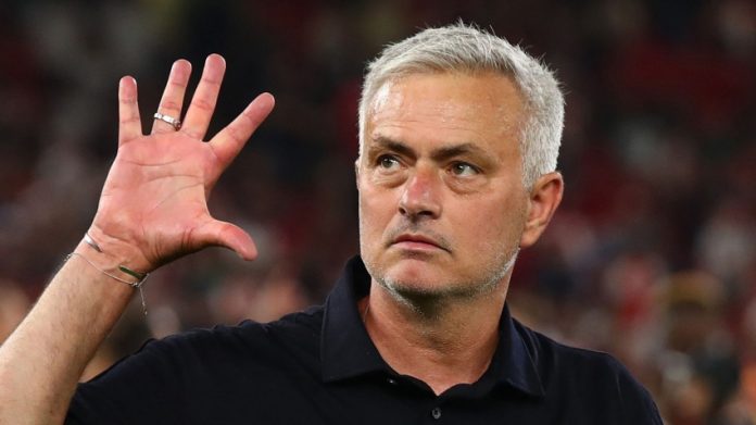 Jose Mourinho mengatakan dirinya lebih suka kalah satu laga dengan skor 4-0 daripada empat laga dengan skor 1-0 F,sportsMax