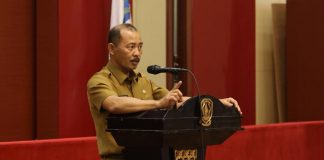Buka FGD Penyusunan Manajemen Resiko Bagi OPD Pemprov Kepri, Sekdaprov Adi Minta Pegawai Laksanakan Tugas Secara Akuntabel Sekretaris Daerah Provinsi Kepulauan Riau Adi Prihantara membuka secara resmi Forum Group Discussion (FGD) diselenggarakan selama dua hari, 18-19 Oktober 2022 di Aula Wan Seri Beni, Dompak, Tanjungpinang, F,Kominfo Kepri