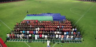 Polda Kepri dan Lintas Agama Doakan Korban Insiden Kanjuruhan Polda Kepri menggelar salat ghoib dan doa bersama di Lapangan Satya Haprabu, Polda Kepri. Senin (3/10) F, humas Polda Kepri