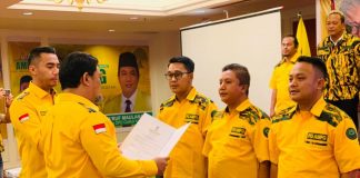 Target Kemenangan Besar di 2024, AMPG Kepri Gelar Rakorda dan Pengukuhan Pengurus Daerah Angkatan Muda Partau Golkar (AMPG) Kepri sukses menyelenggarakan Rakorda dan Pengukuhan Pengurus Daerah AMPG Kepri, di Hotel Harmony One Batam Center, Jumat, (7/10) F, kiriman untuk BI
