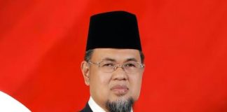 Huzrin Hood Kirimkan Surat Keberatan Administrasi Ke Dirjen Kelautan Kemenhub RI Terkait Labuh Jangkar Mantan Bupati Kepri (Bintan) H. Huzrin Hood melayangkan surat keberatan secara resmi kepada Direktur Jenderal Kelautan, Kementerian Perhubungan di Jakarta f,net