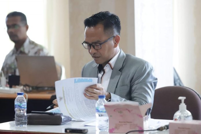 Ketua Komisi II DPRD Kepulauan Riau, Wahyu Wahyudin, Kamis (3/11) minta Gubernur Kepri segera membentuk Tim Investasi Daerah F,Humas DPRD Kepri